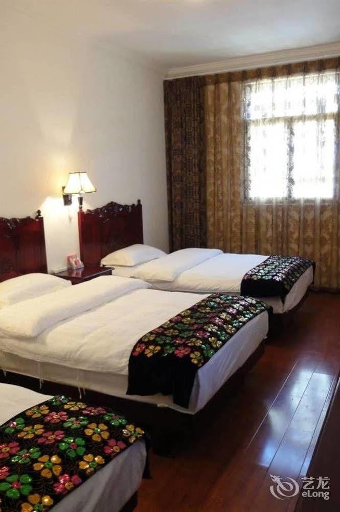 Dali Four Season Flower Inn Dali (Yunnan) Exteriör bild